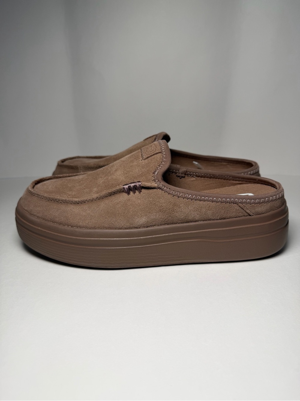 Hey Dude Women's Austin Lift Slip-On Shoe